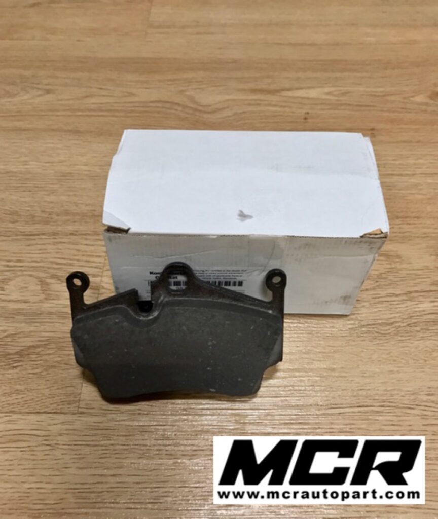 ผ้าเบรคหลัง Porsche Cayman/Boxster 981 อะไหล่แท้ จาก MCR Autoparts