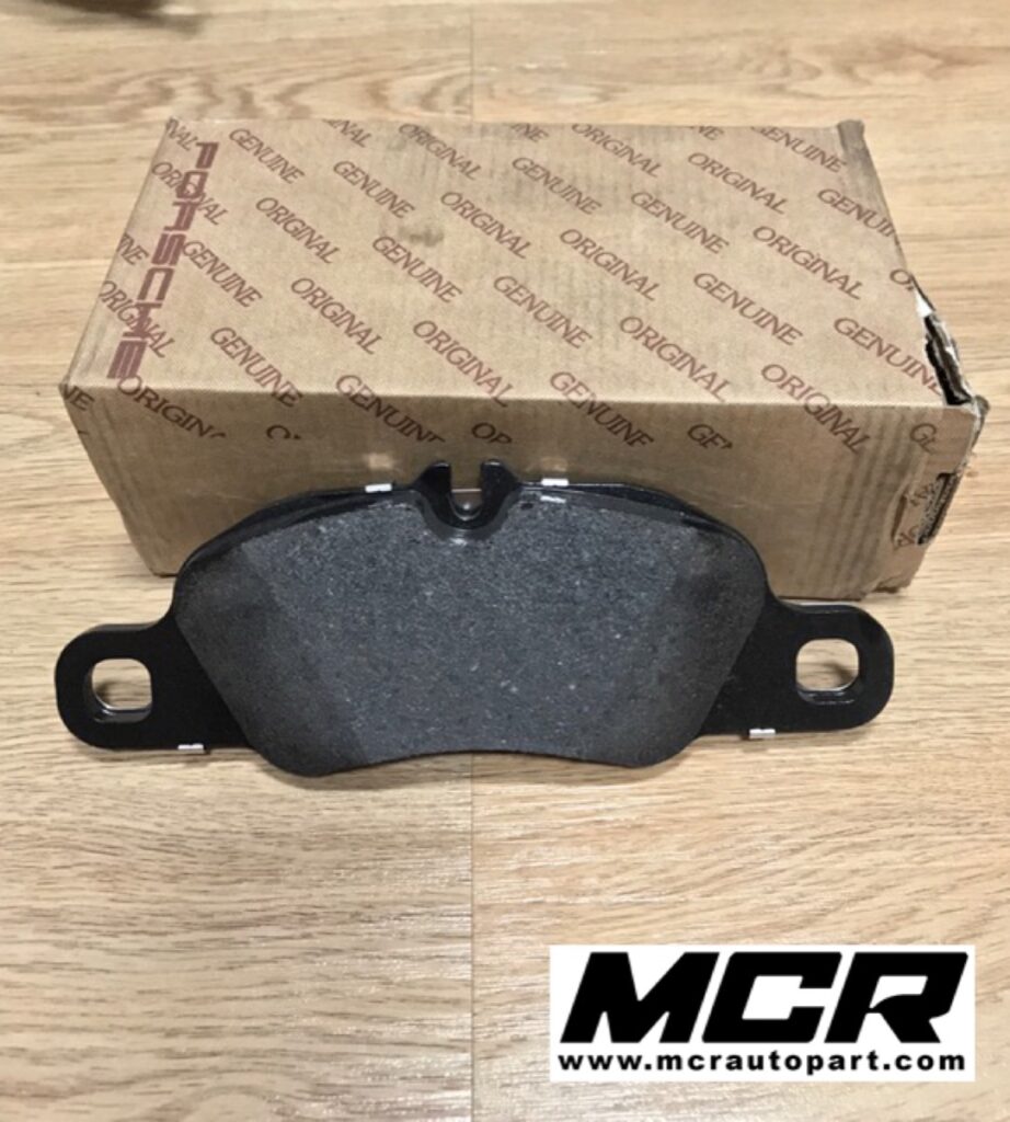 ผ้าเบรคหน้า Porsche Carrera 991 อะไหล่แท้ จาก MCR Autoparts