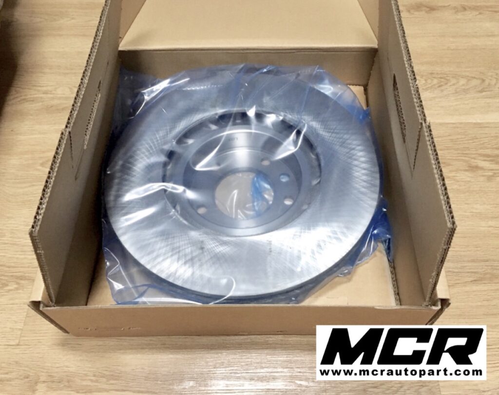 จานเบรคหน้า Porsche Cayenne 958 Diesel,Hybrid อะไหล่แท้ จาก MCR Autoparts