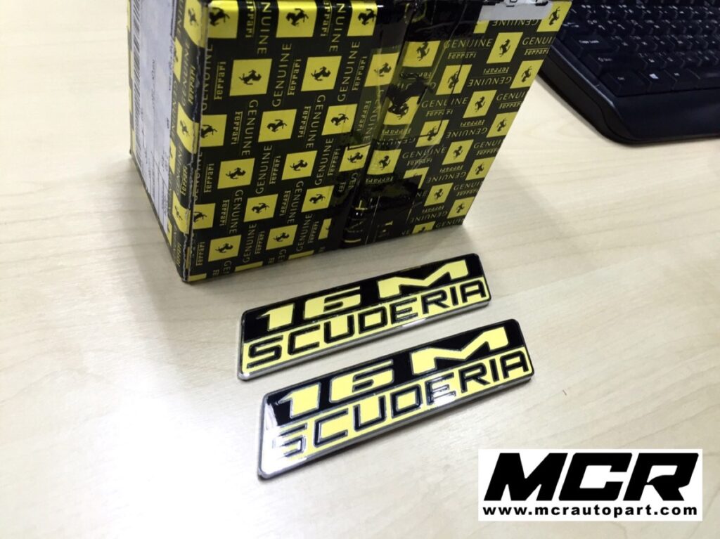 Rare item!! เพลทแก้มข้าง Ferrari 430(16M Scuderia) อะไหล่แท้ จาก MCR Autoparts