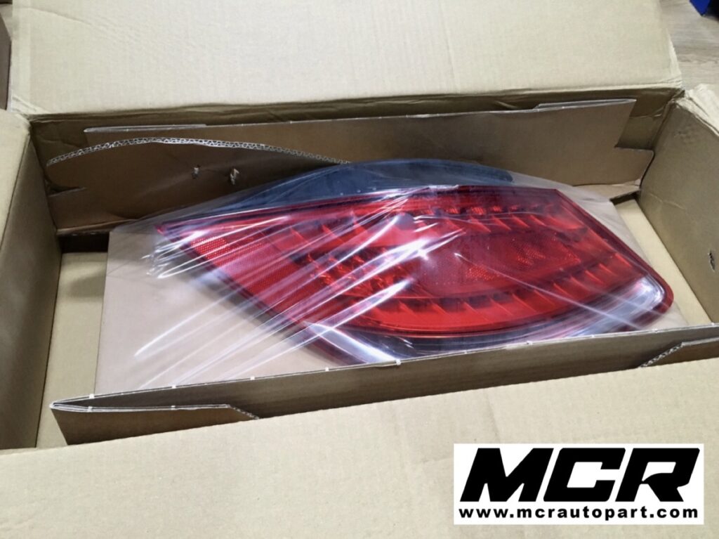 ไฟท้าย Porsche Cayman/Boxster 987 MK2 อะไหล่แท้ จาก MCR Autoparts