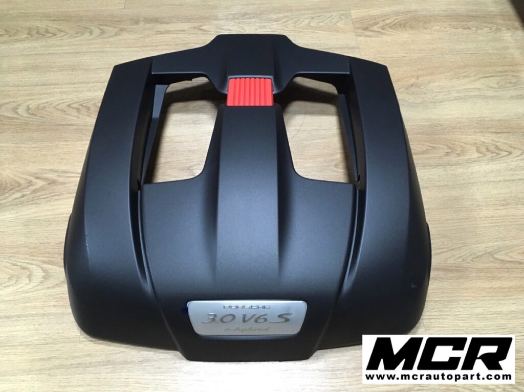 ฝาครอบเครื่อง Porsche Cayenne hybrid อะไหล่แท้ จาก MCR Autoparts
