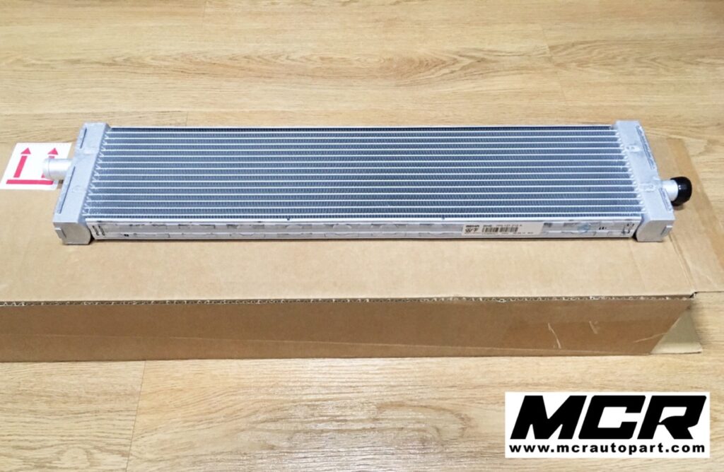 หม้อน้ำ Porsche Cayenne Hybrid 958 อะไหล่แท้ จาก MCR Autoparts
