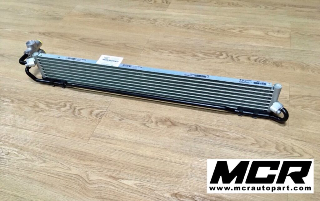 ออยคูเลอร์เกียร์ Porsche Cayenne 958 อะไหล่แท้ จาก MCR Autoparts