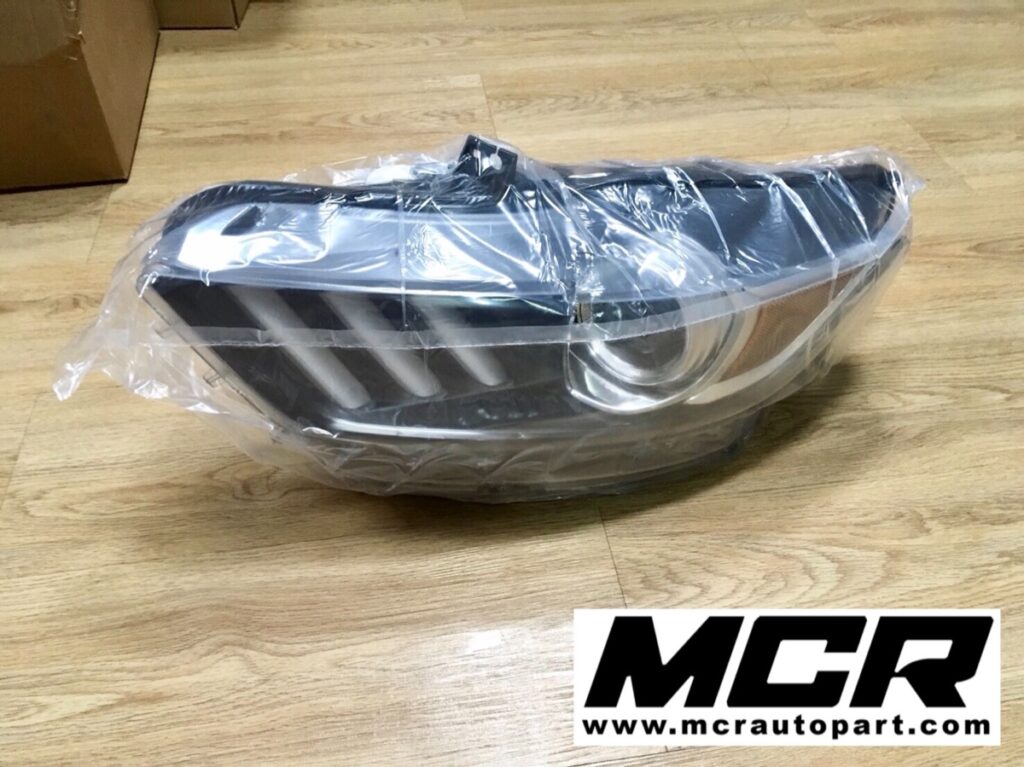 ไฟหน้า Ford Mustang 2.3 Ecoboost อะไหล่แท้ จาก MCR Autoparts