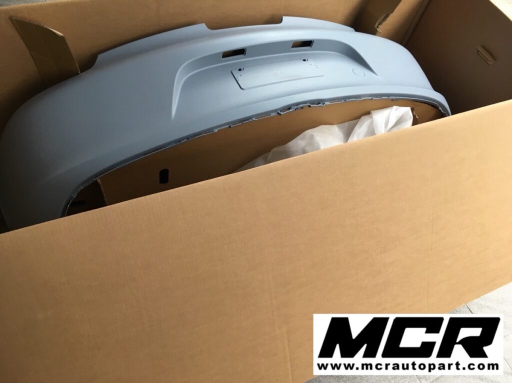 กันชนหลัง Porsche cayman 981 อะไหล่แท้ จาก MCR Autoparts