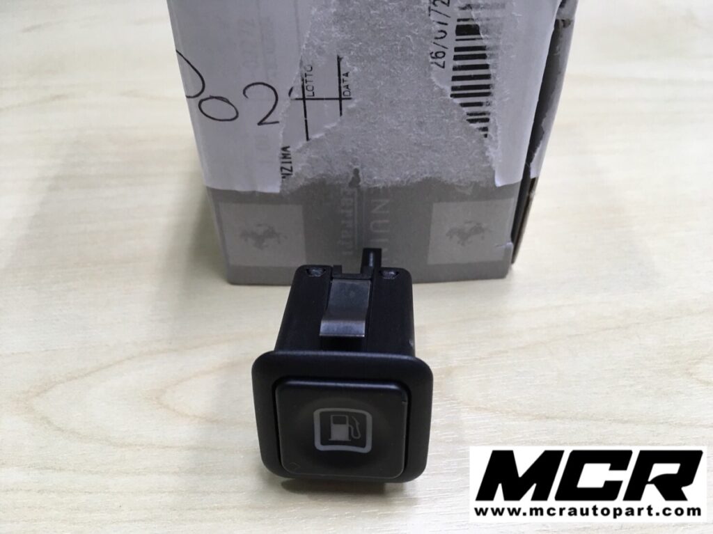 สวิทช์ถังน้ำมัน Ferrari 599 อะไหล่แท้ จาก MCR Autoparts