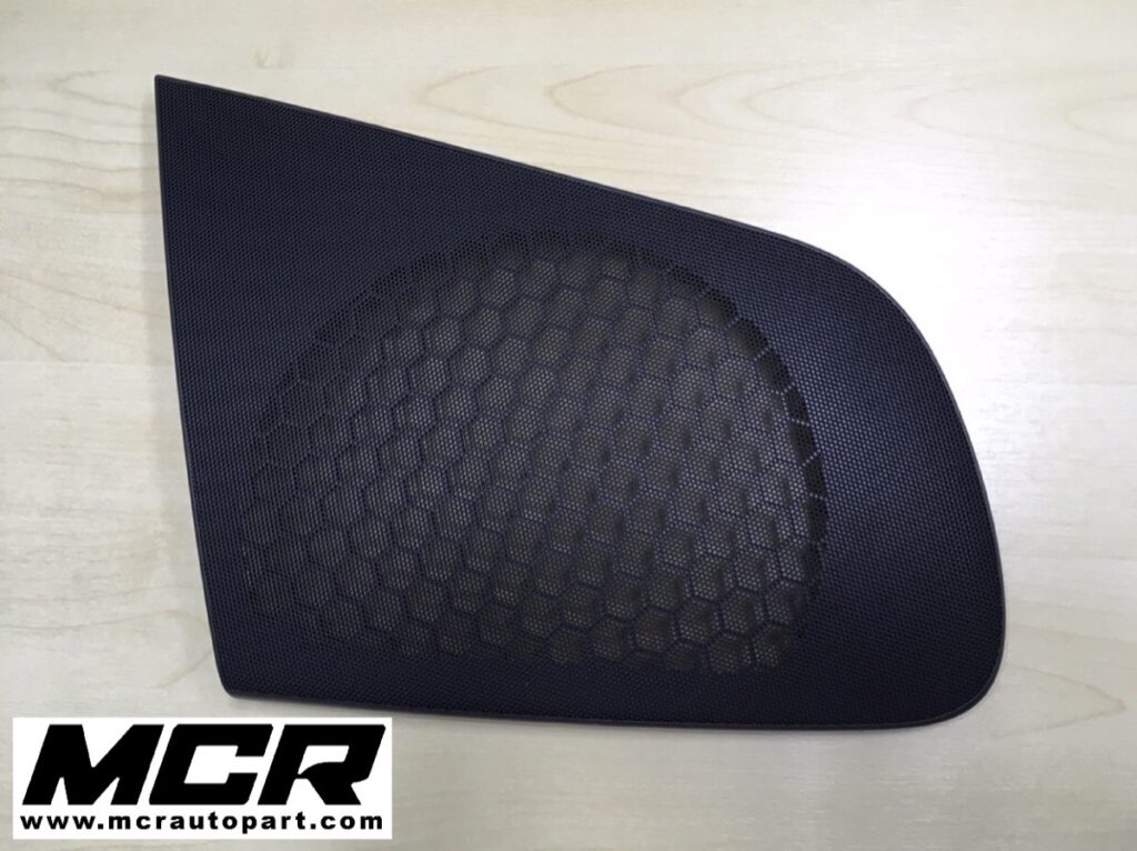 ฝาครอบลำโพงประตู Audi tts อะไหล่แท้ จาก MCR Autoparts