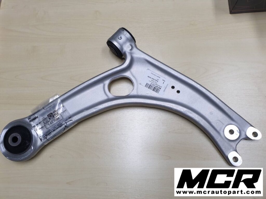 ปีกนกหน้า audi tts 2019 อะไหล่แท้ จาก MCR Autoparts