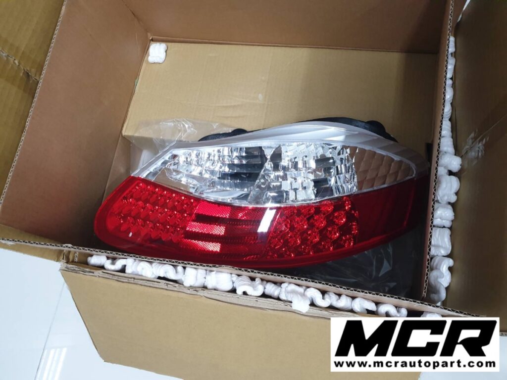 ไฟท้าย LED Porsche 986 อะไหล่แท้ จาก MCR Autoparts