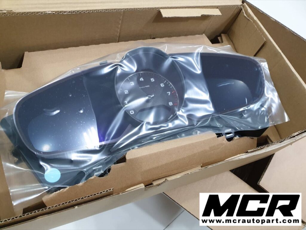 เรือนไมล์ Porsche Cayenne 2019 model อะไหล่แท้ จาก MCR Autoparts