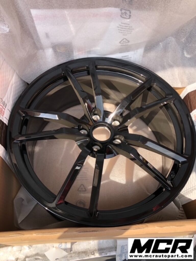 ล้อ Lamborghini LP570 Superleggera อะไหล่แท้ จาก MCR Autoparts