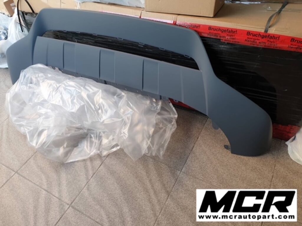 แผ่นใต้กันชนหน้า Porsche Cayenne E3 2020 model อะไหล่แท้ จาก MCR Autoparts
