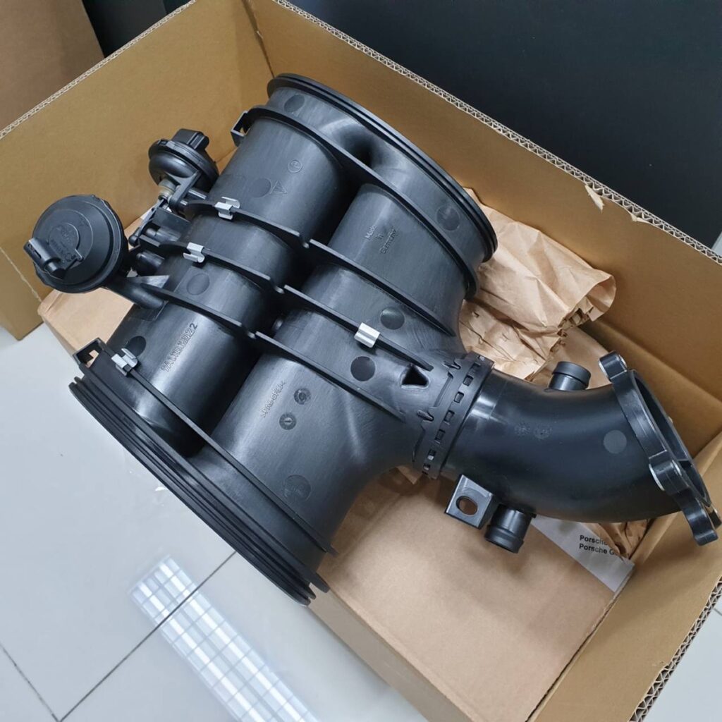 ท่อไอดี Porsche 987.2 อะไหล่แท้ จาก MCR Autoparts