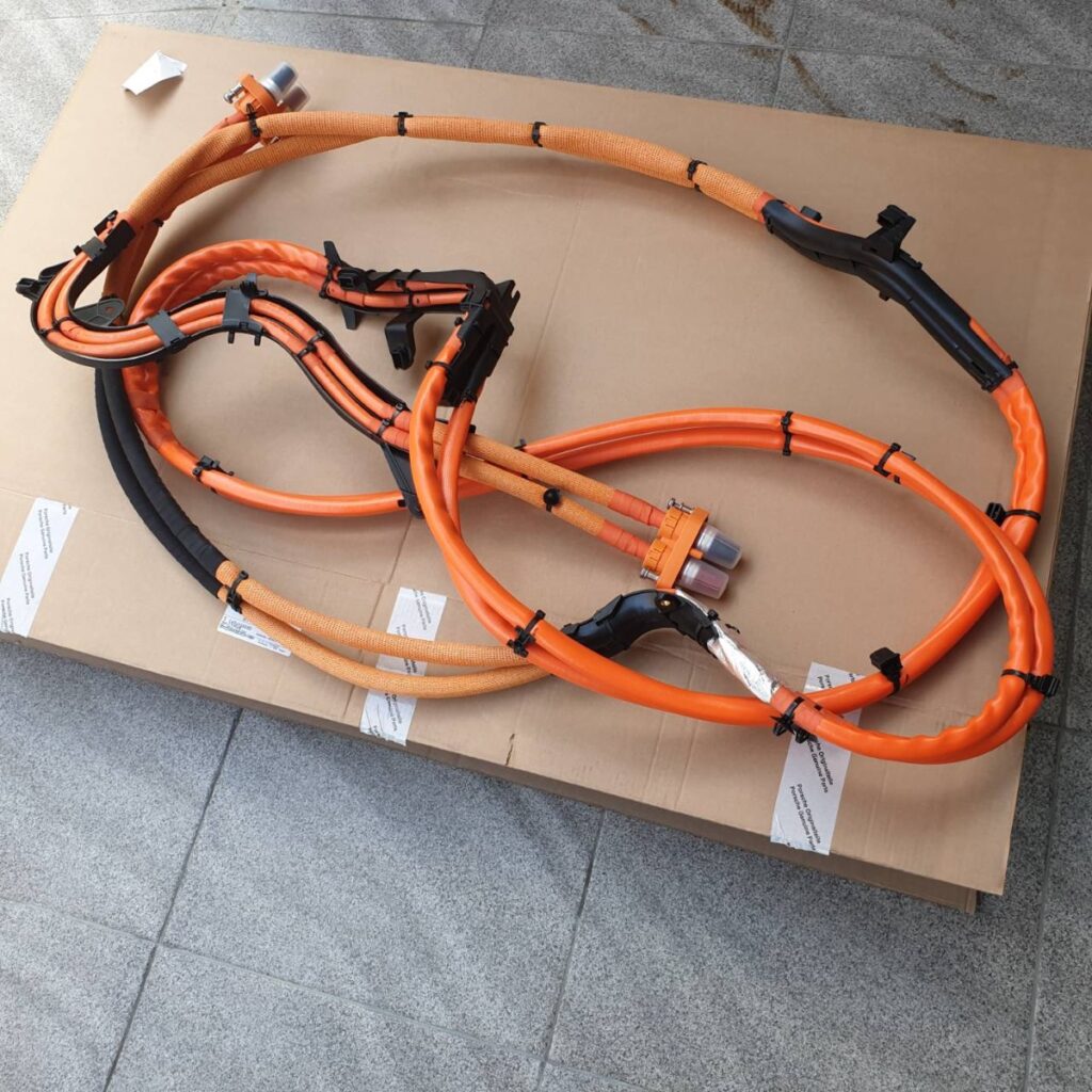 สายไฟ Hybrid Porsche Panamera 971 อะไหล่แท้ จาก MCR Autoparts
