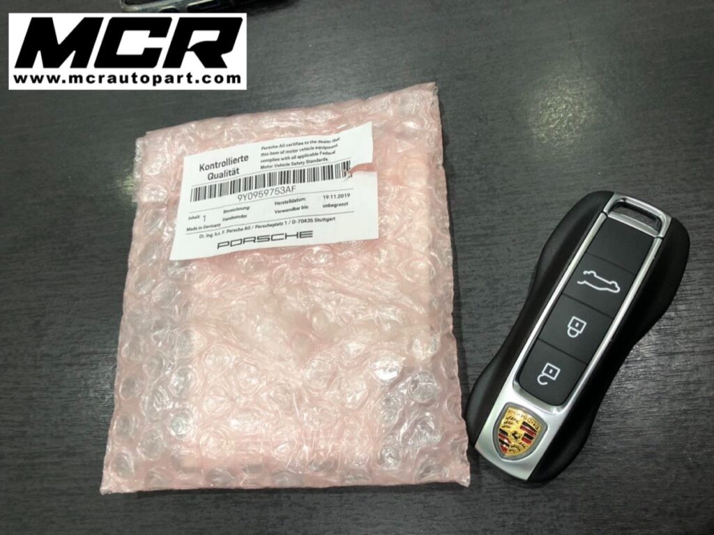 กุญแจ Porsche Cayenne E3 2020 model อะไหล่แท้ จาก MCR Autoparts