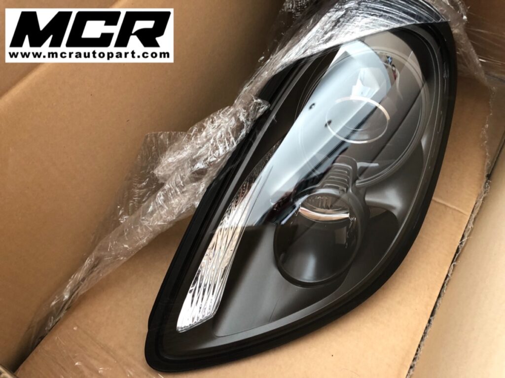 ไฟหน้า 981 GT4 Porsche อะไหล่แท้ จาก MCR Autoparts