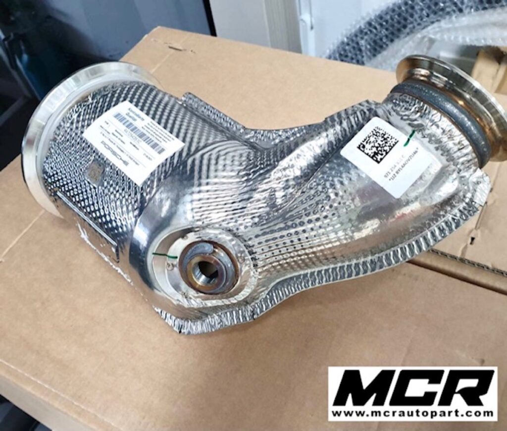 ท่อ แคตตาไลติก Porsche Panamera 2021 model อะไหล่แท้ จาก MCR Autoparts