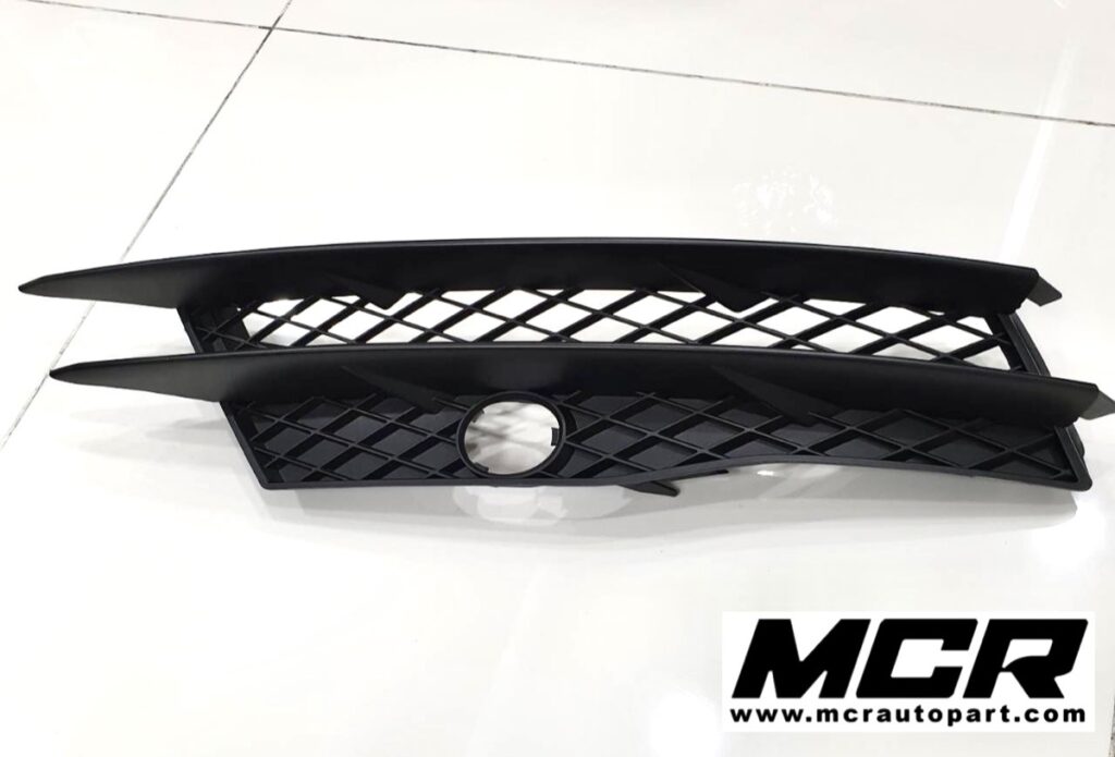 ตะแกรงหน้า Audi R8 อะไหล่แท้ จาก MCR Autoparts