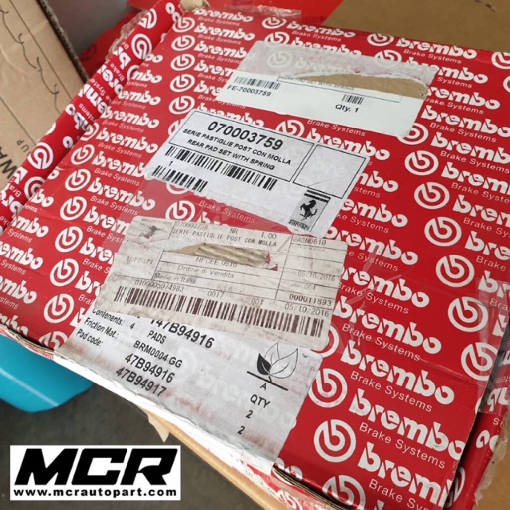 ผ้าเบรค Ceramic Ferrai Ferrari 488 อะไหล่แท้ จาก MCR Autoparts