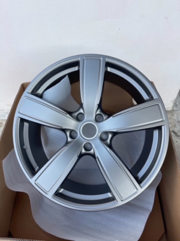 ล้อ Porsche Cayenne E3 2024 model อะไหล่แท้ จาก MCR Autoparts