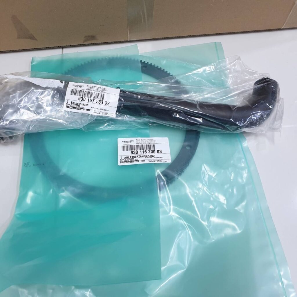 ฟลายวีล Porsche Classic 930 อะไหล่แท้ จาก MCR Autoparts