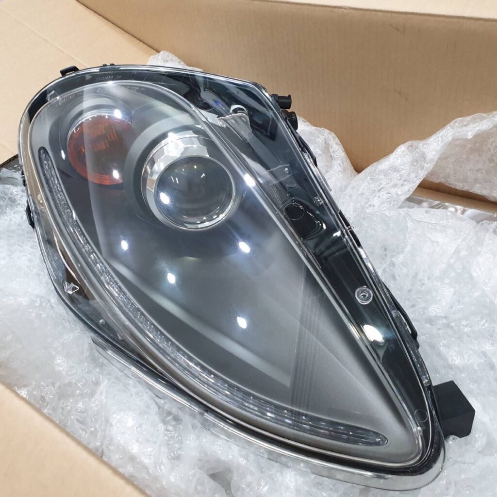 ไฟหน้า Ferrari F430 อะไหล่แท้ จาก MCR Autoparts