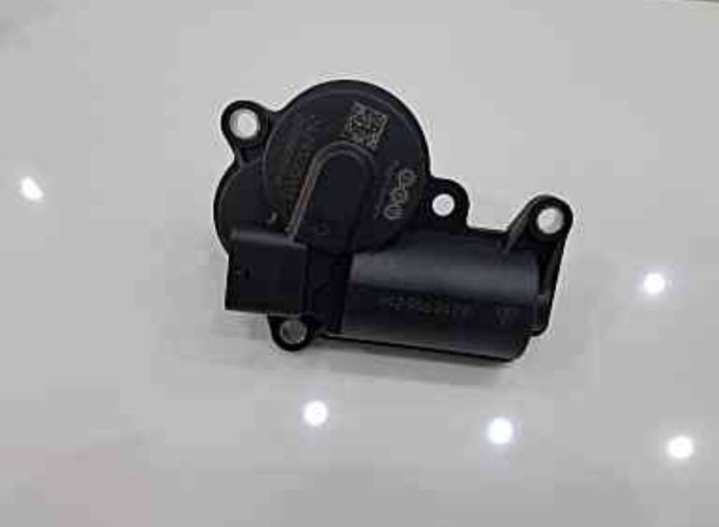 มอเตอร์ท่อไอเสีย Porsche 992 อะไหล่แท้ จาก MCR Autoparts