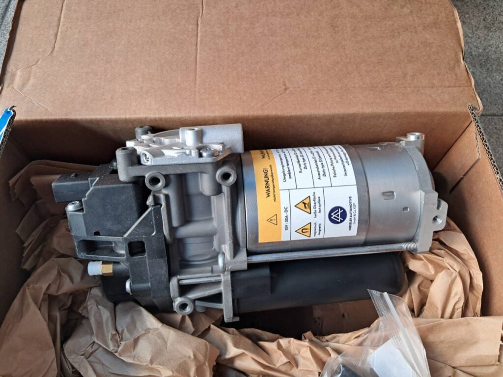 ปั๊มลมโช๊ค Porsche Panamera 971 2024 OEM Messer เยอรมัน ค อะไหล่แท้ จาก MCR Autoparts