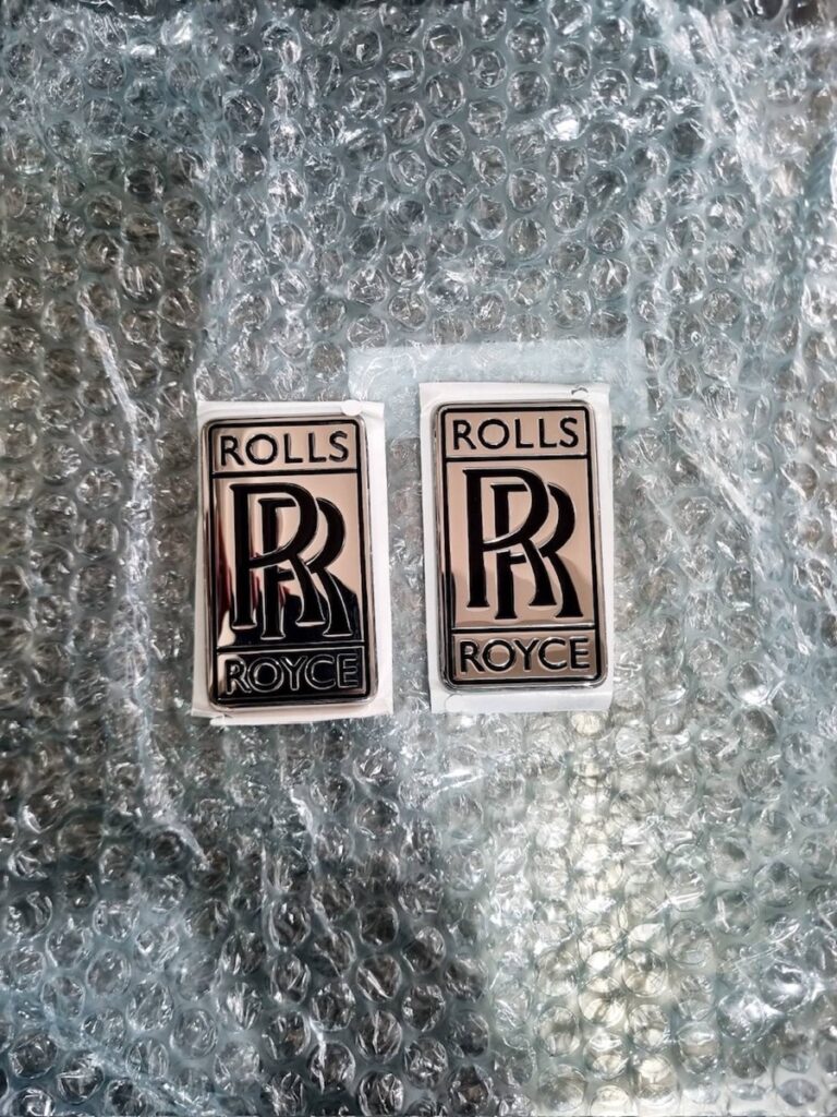โลโก้ฝากระโปรงหน้า หลัง Rolls-Royce Ghost 2024 อะไหล่แท้ จาก MCR Autoparts